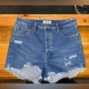 We the Free denim short